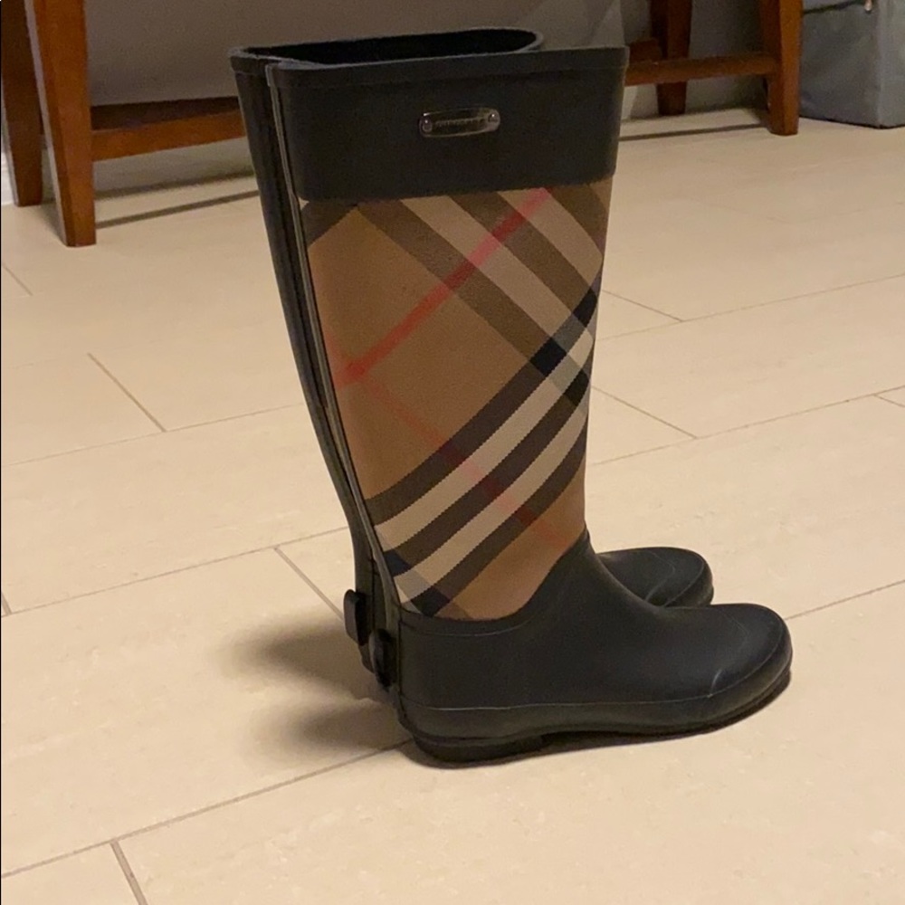 Burberry rain boots